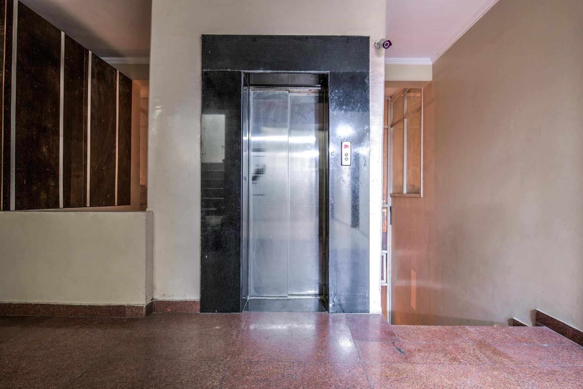 Hotel O Crosswinds Residency Indirapuram Zewnętrze zdjęcie
